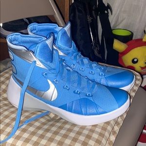 Nike hyperdunk